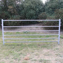Galvanized steel pipe Livestock farm fence for Sheep  Horse  cattle for farm for sale
